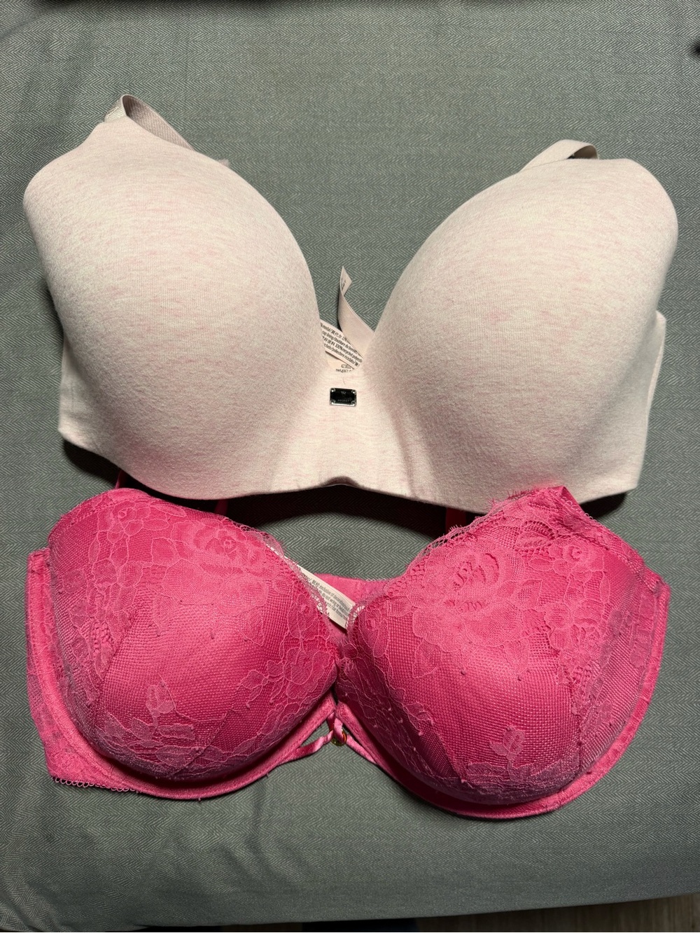 Lot of 2 Victoria's Secret Bras Size 38DD - Hot Pink Very Sexy Lace & Blush Wire